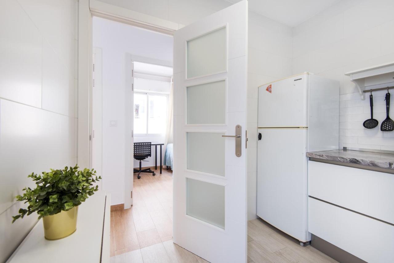 The 7Th Corner, Hugh Apartment Ideal For Groups 马拉加 外观 照片