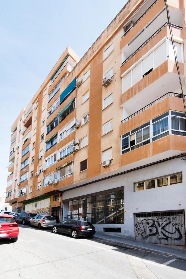 The 7Th Corner, Hugh Apartment Ideal For Groups 马拉加 外观 照片